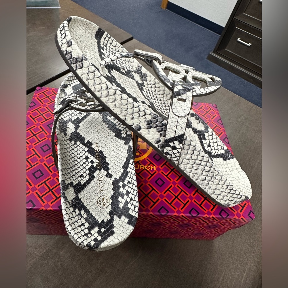 Brand New!! Torch Burch Miller Sandals